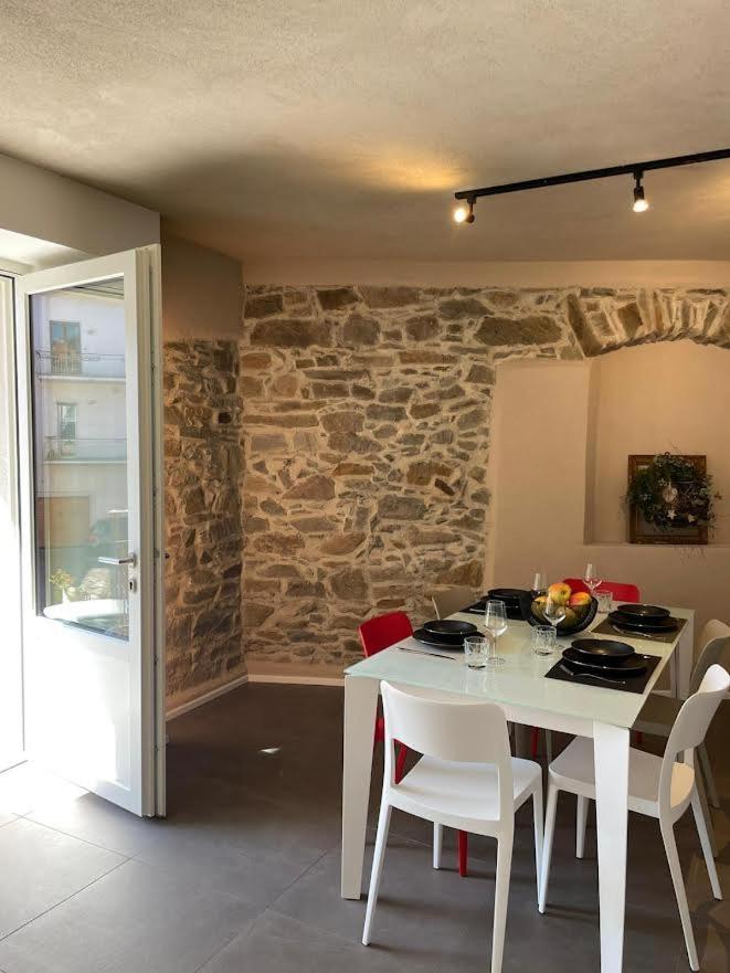 Api Tenna Apartments Glicine 1 Kültér fotó